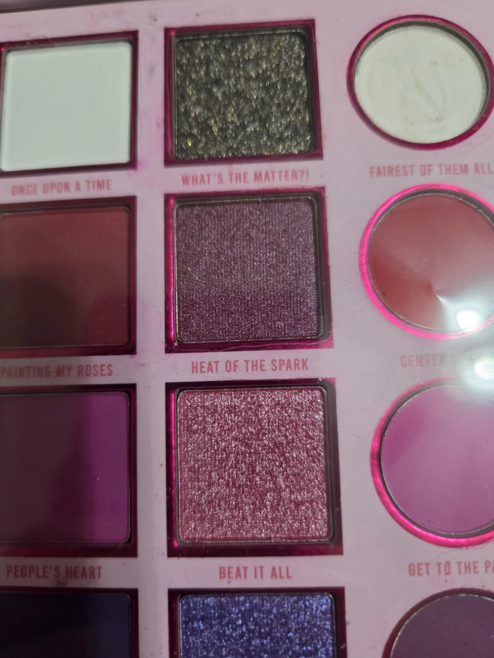 N/A vibrant pink